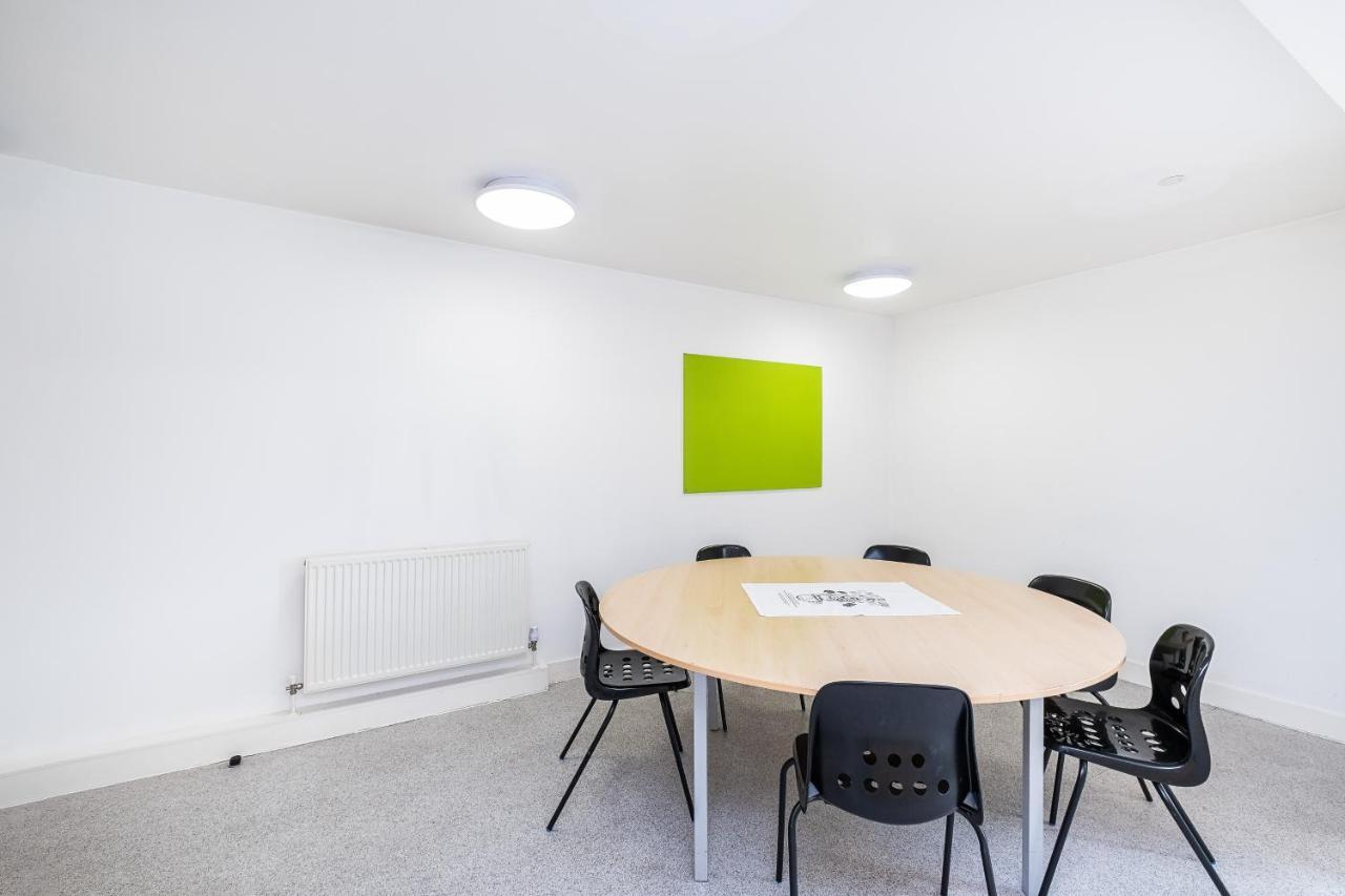 En Suite Rooms, Gillingham - Sk Exterior photo