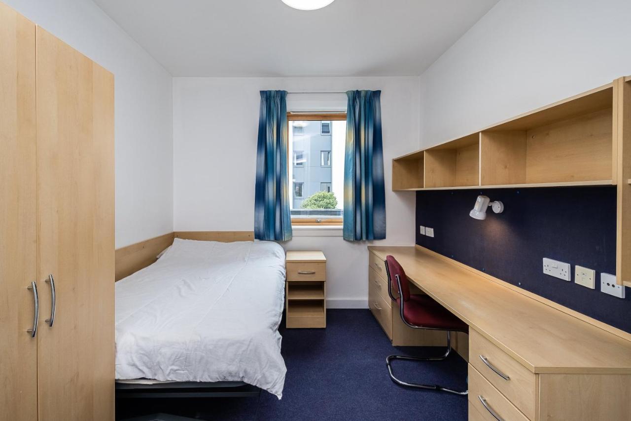 En Suite Rooms, Gillingham - Sk Exterior photo