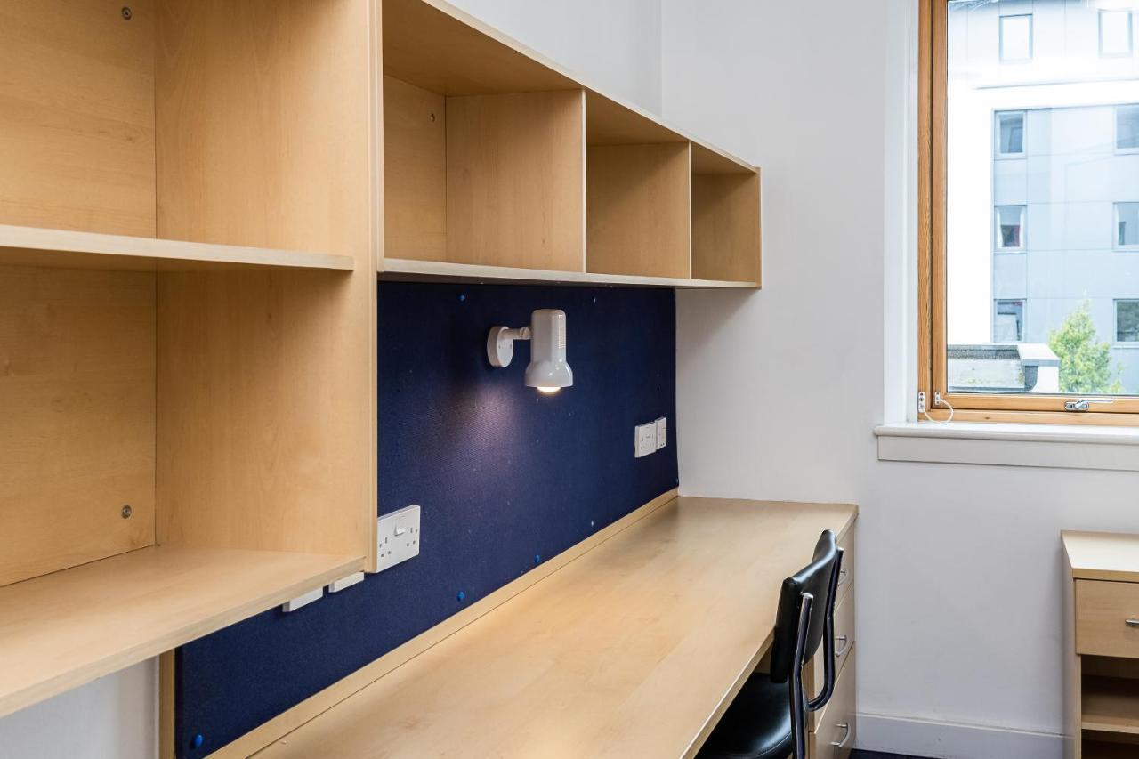 En Suite Rooms, Gillingham - Sk Exterior photo